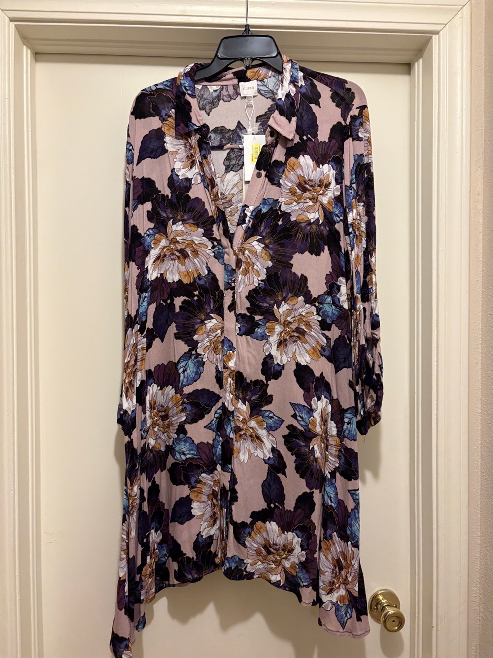 Cupio Floral Tunic in Mauve, Purple, Blue, and Gold